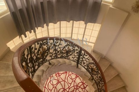 Villa en Dubai, 6 dormitorios, 1138.1 m², № 37314 - foto 15