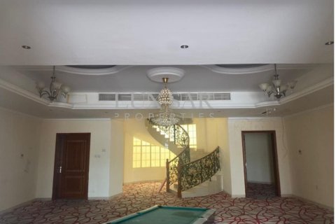 Villa en Dubai, 6 dormitorios, 1138.1 m², № 37314 - foto 13