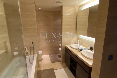 Apartment in Downtown Dubai (Downtown Burj Dubai), Dubai 1 bedroom, 101.8 sq.m. № 37317 - photo 5