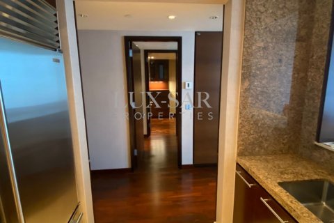 Apartment in Downtown Dubai (Downtown Burj Dubai), Dubai 1 bedroom, 101.8 sq.m. № 37317 - photo 4