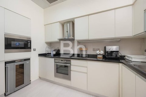 Снять в аренду квартиру в Пальме Джумейре, Дубай: 1 спальня, 175м², № 21580 - фото 7
