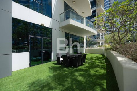 Снять в аренду квартиру в Пальме Джумейре, Дубай: 1 спальня, 175м², № 21580 - фото 11