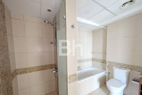 Apartment in The Views, Dubai 1 bedroom, 72 sq.m. № 21579 - photo 11