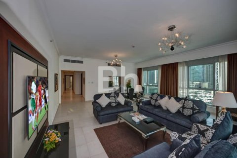 Снять в аренду квартиру в Дубай Марине, Дубай: 3 спальни, 288м², № 21560 - фото 5