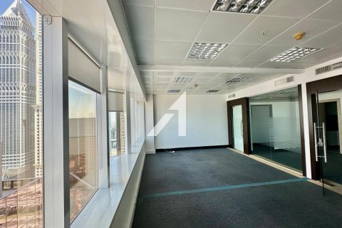 Bureau à Sheikh Zayed Road, Dubai, 186 m², № 102211 - photo 4