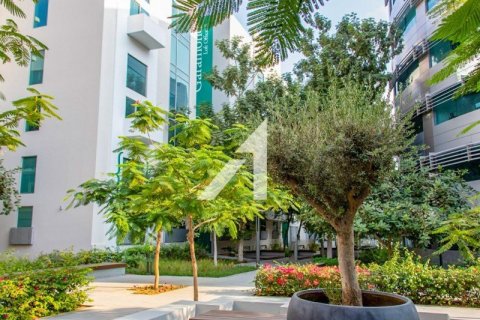 Снять в аренду офис в Dubai Media City, Дубай: 79м², № 102212 - фото 2