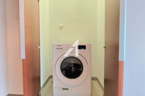 Apartment in Sheikh Zayed Road, Dubai 1 bedroom, 95 sq.m. № 102214 - photo 3