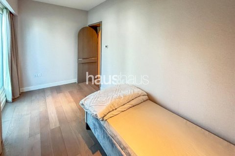 Снять в аренду квартиру в Marina View, Дубай Марина, Дубай: 3 спальни, 201м², № 45112 - фото 16