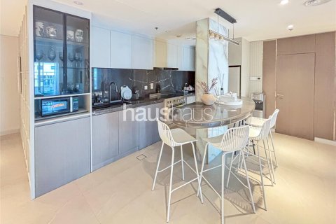 Снять в аренду квартиру в Marina View, Дубай Марина, Дубай: 3 спальни, 201м², № 45112 - фото 3
