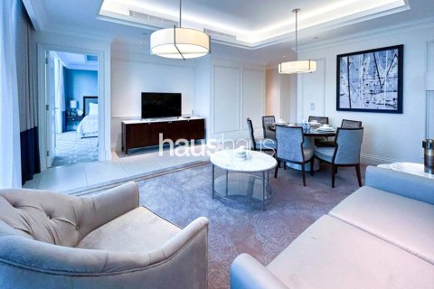 Apartment in Downtown Dubai (Downtown Burj Dubai), Dubai 2 bedrooms, 135 sq.m. № 45122 - photo 3