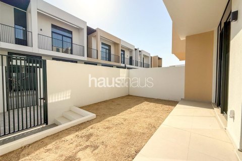Adosado en EMAAR South, Dubai South (Dubai World Central), Dubai, 3 dormitorios, 138 m², № 45111 - foto 17
