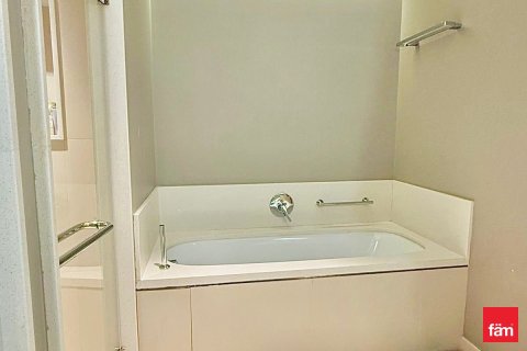 Снять в аренду квартиру в Даунтаун Дубай (Даунтаун Бурдж Дубай), Дубай: 3 спальни, 183.9м², № 89594 - фото 12