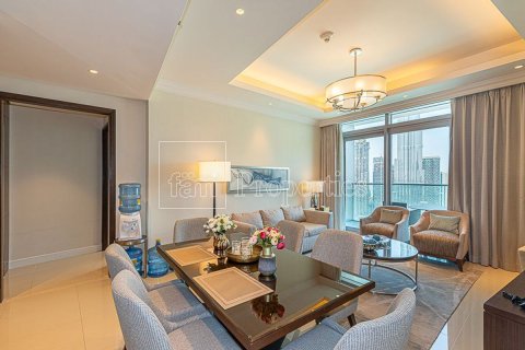 Квартира в Даунтаун Дубай (Даунтаун Бурдж Дубай), Дубай, 2 спальни, 125.9м², № 89595