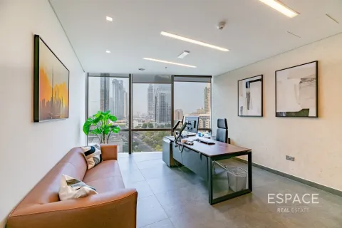 Bureau à Dubai, 461 m², № 61679 - photo 3