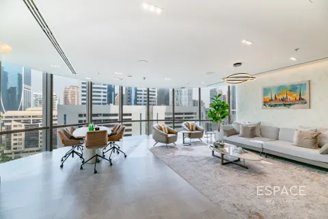 Bureau à Dubai, 461 m², № 61679 - photo 12