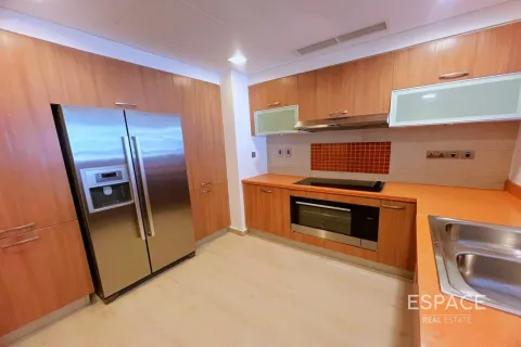 Appartement à Palm Jumeirah, Dubai, 2 chambres, 161 m², № 61682 - photo 5