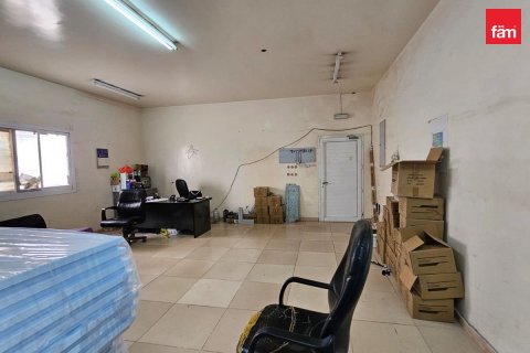 Снять в аренду склад в Джабаль-Али, Дубай: 980.1м², № 8233 - фото 7