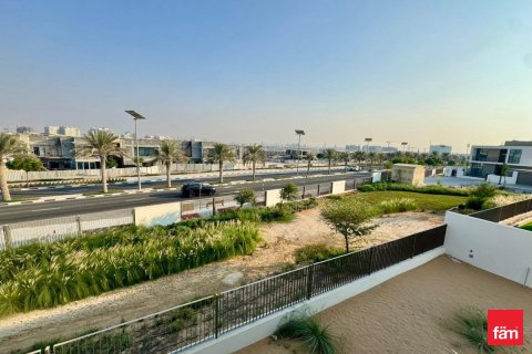 Villa in Al Furjan, Dubai 4 bedrooms, 618.1 sq.m. № 60469 - photo 4