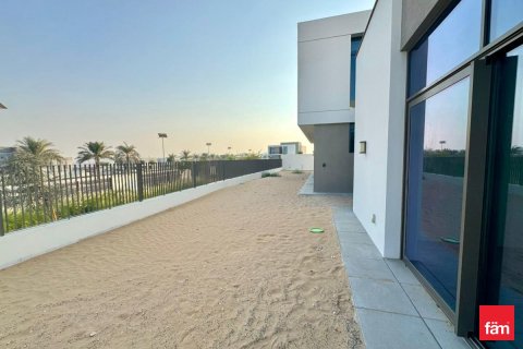 Villa in Al Furjan, Dubai 4 bedrooms, 618.1 sq.m. № 60469 - photo 5