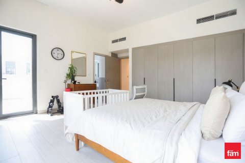 Townhouse in Al Furjan, Dubai 4 bedrooms, 384.3 sq.m. № 60481 - photo 15