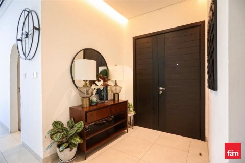 Townhouse in Al Furjan, Dubai 4 bedrooms, 384.3 sq.m. № 60481 - photo 2