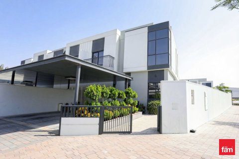 Townhouse in Al Furjan, Dubai 4 bedrooms, 384.3 sq.m. № 60481 - photo 27