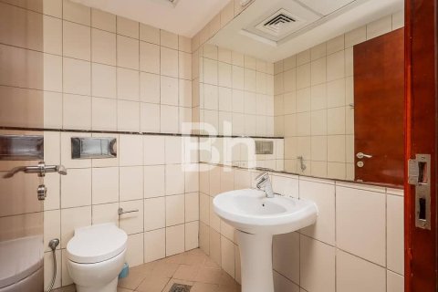 Купить квартиру в Джумейра Лейк Тауэрс, Дубай: 2 спальни, 138м², № 57550 - фото 12