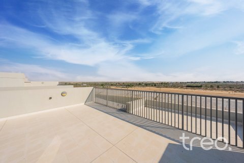 Villa in Dubai South (Dubai World Central), Dubai 4 bedrooms, 306.39 sq.m. № 134650 - photo 2