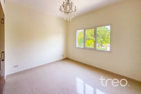 فيلا في Meadows, دبي 5 غرف نوم , 390.19 م² رقم 134578 - صورة 10