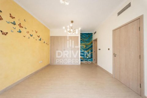Apartamento en The Residences, Downtown Dubai (Downtown Burj Dubai), Dubai, 1 dormitorio, 87.98 m², № 128348 - foto 5
