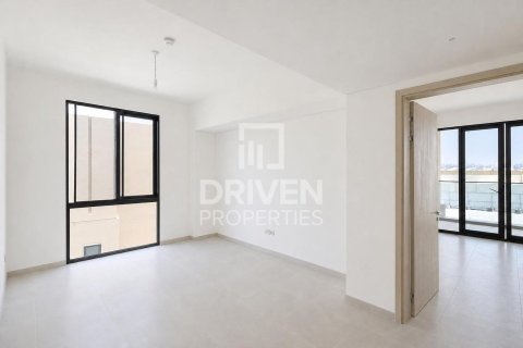 Villa en Jebel Ali, Dubai, 4 dormitorios, 670.02 m², № 128349 - foto 11