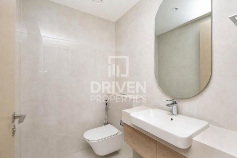 Villa en Jebel Ali, Dubai, 4 dormitorios, 670.02 m², № 128349 - foto 25