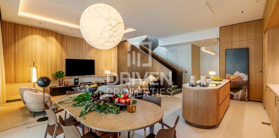 Apartamento en Al Wasl, Dubai, 3 dormitorios, 366.78 m², № 128355