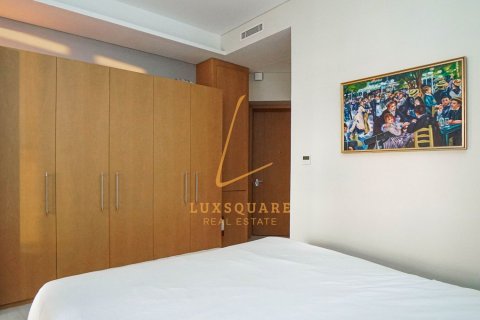 Appartement à SLS Dubai Hotel & Residences, Business Bay, Dubai, studio, 63 m², № 104628 - photo 16