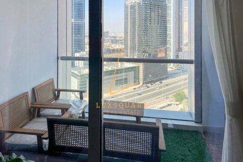 Купить квартиру в Executive Towers, Бизнес-Бэй, Дубай: 2 спальни, 146м², № 104626 - фото 3