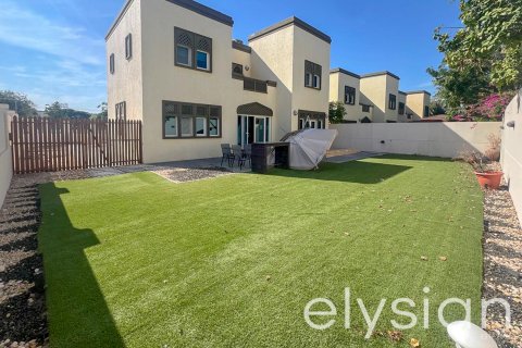 فيلا في Jumeirah Park Homes, Jumeirah Park, دبي 3 غرف نوم, 326 م² رقم 37968 - صورة 9