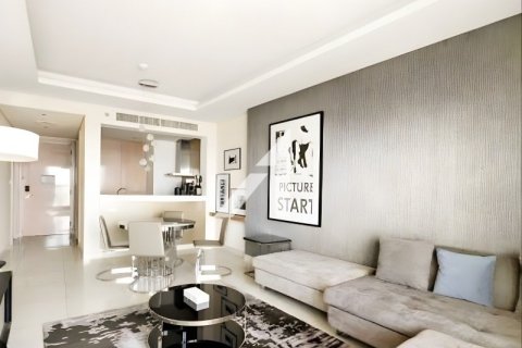 Снять в аренду квартиру в DAMAC Towers by Paramount, Бизнес-Бэй, Дубай: 1 спальня, 98м², № 5254 - фото 1