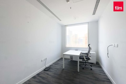 Oficina en Business Bay, Dubai, 709.7 m², № 41158 - foto 17