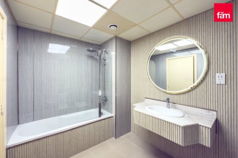 Снять в аренду квартиру в Дубай Марине, Дубай: 4 спальни, 280.8м², № 41159 - фото 26