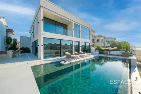 Villa in Palm Jumeirah, Dubai 5 bedrooms, 553 sq.m. № 122514 - photo 12