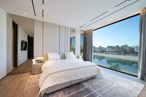 Villa in Palm Jumeirah, Dubai 5 bedrooms, 553 sq.m. № 122514 - photo 10