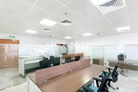 Oficina en Business Bay, Dubai, 82 m², № 85375 - foto 8
