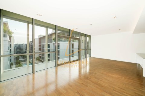 Appartement à Al Wasl, Dubai, 2 chambres, 157 m², № 85367