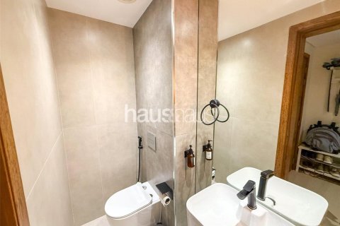 Apartment in Mohammad Bin Rashid Boulevard, Downtown Dubai (Downtown Burj Dubai), Dubai 1 bedroom, 120 sq.m. № 44222 - photo 8