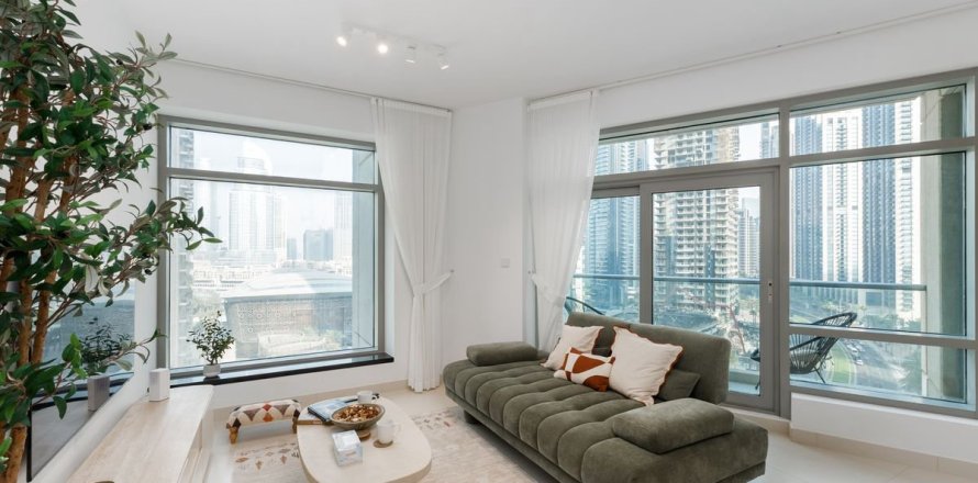 Apartment in Downtown Dubai (Downtown Burj Dubai), Dubai 2 bedrooms, 120.5 sq.m. № 93762