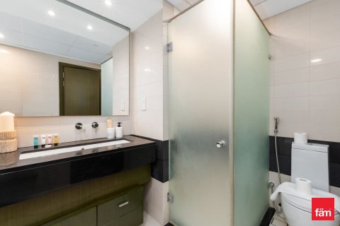 Apartment in Downtown Dubai (Downtown Burj Dubai), Dubai 2 bedrooms, 120.5 sq.m. № 93762 - photo 26