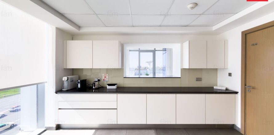 Apartment in Downtown Dubai (Downtown Burj Dubai), Dubai 2 bedrooms, 180 sq.m. № 93767