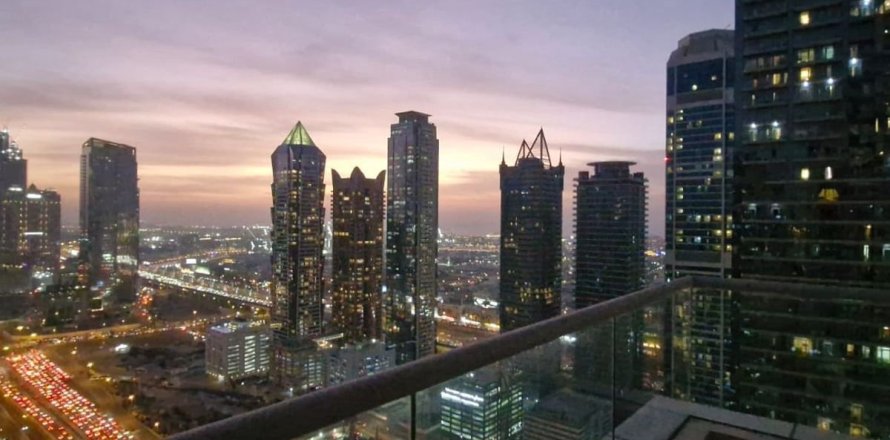 Квартира в Бизнес-Бэе, Дубай, 2 спальни, 149м², № 93760