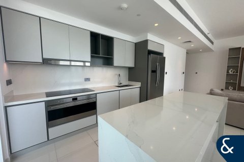 Apartment in EMAAR Beachfront, Dubai Harbour, Dubai 3 bedrooms, 195 sq.m. № 75367 - photo 3