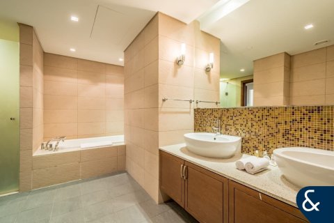 شقة في Marina Residences, نخلة جميرا, دبي 2 غرف نوم, 180 م² رقم 75363 - صورة 17